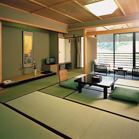 Готель Kasenkyo Izutsuya Shin'onsen Екстер'єр фото